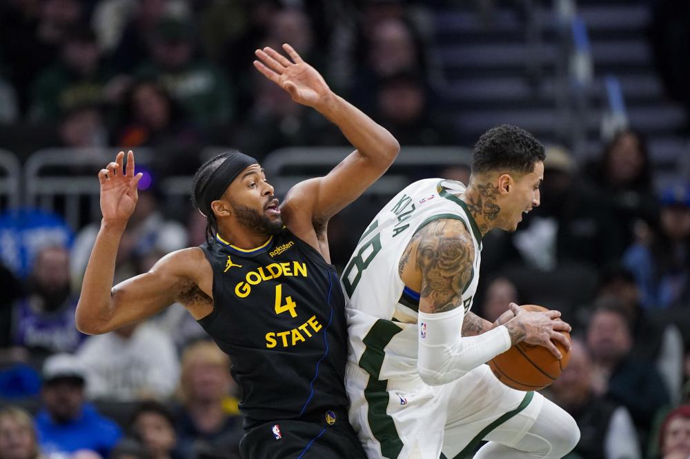 员不仅在场 员不仅在场