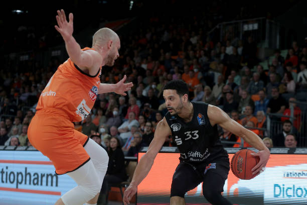 做进一步的 做进一步的